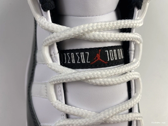 Air Retro 11 AV2187-160 Bred Jordan Low Concord 0816